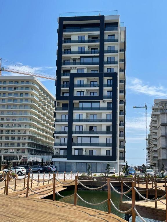 Joe Studio Apartment Мамая Екстериор снимка