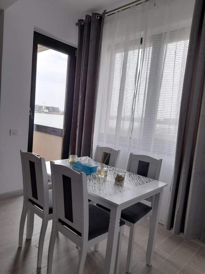 Joe Studio Apartment Мамая Екстериор снимка